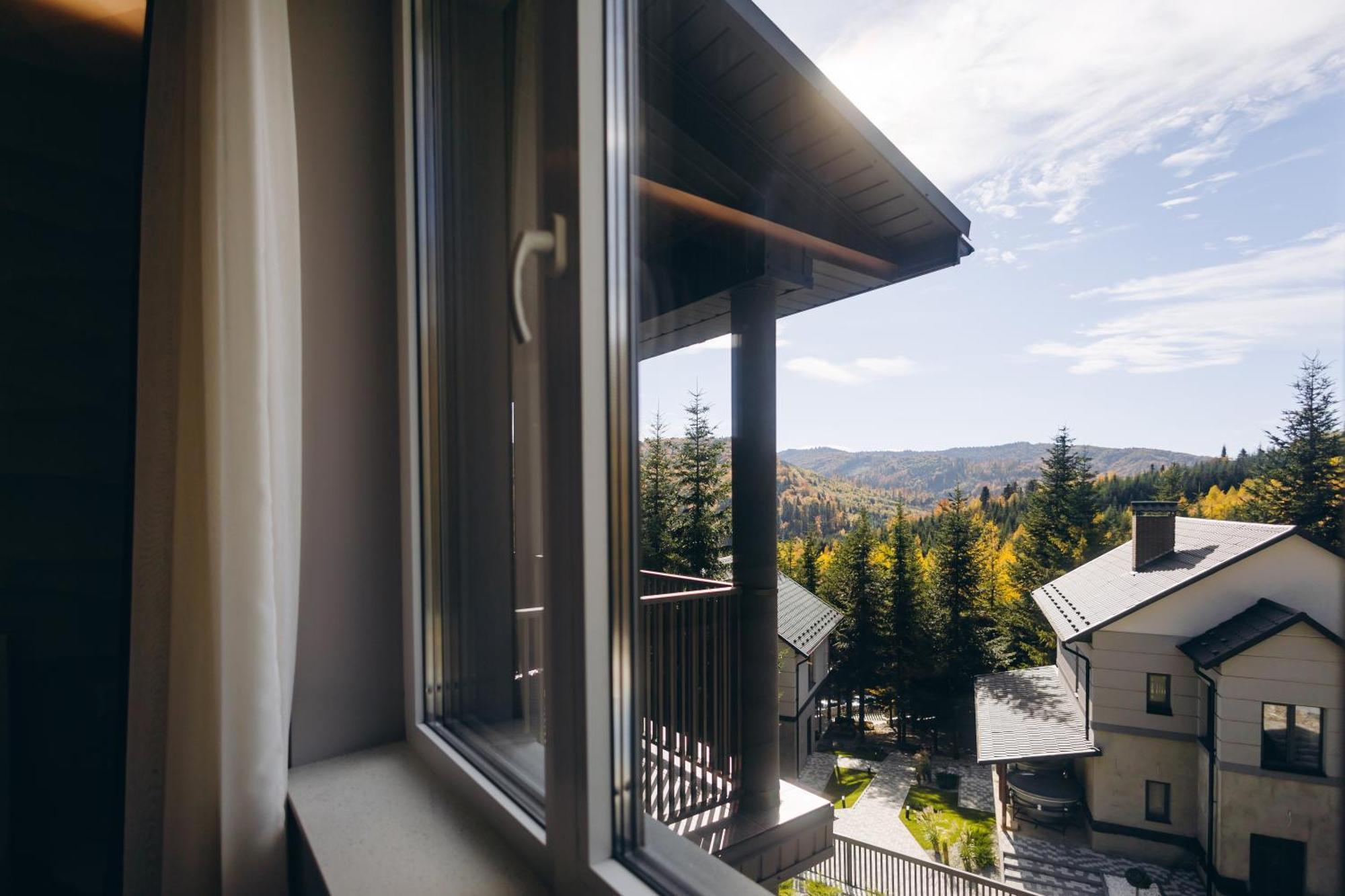 Forest House Migovo Exterior photo